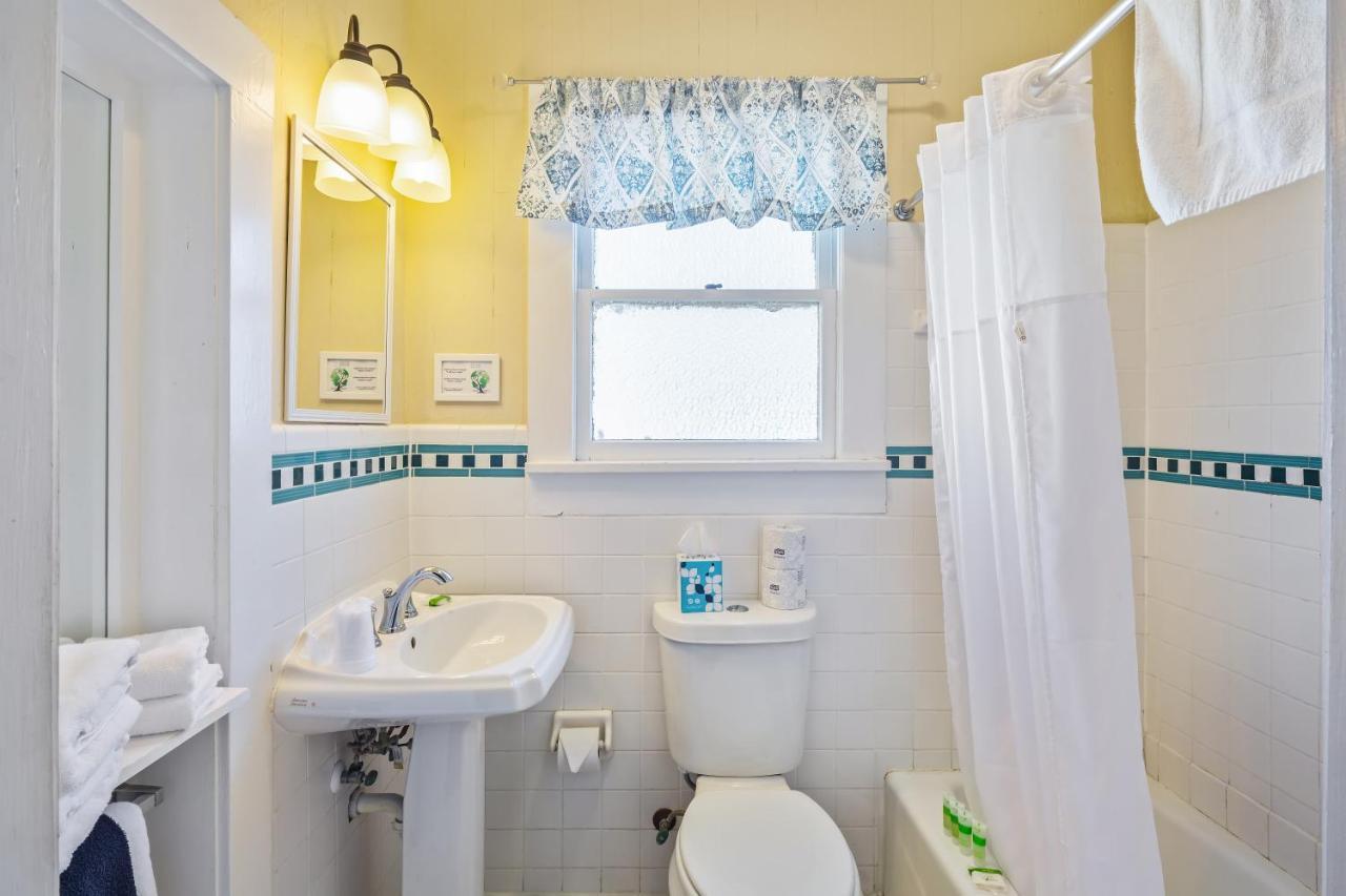Kona Kai Oasis Bed and Breakfast Key West Exteriör bild